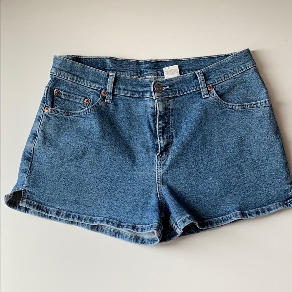 Vintage Levi High Waisted Shorts Size 13 Juniors